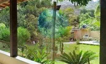 Imagem 2: Ocean vende: Itaocaia Valley Área de 5.000 metros casa grande com varandas, piscina, campo