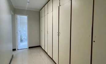 Imagem 3: ALUGO LINDISSIMA CASA DE 5 SUÍTES + PISCINA NO LINDÍSSIMO CONDOMÍNIO GREENVILLE 2