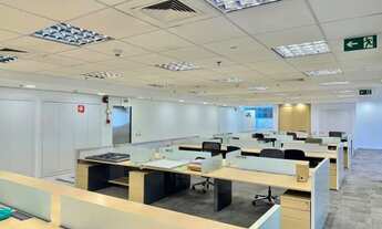 Imagem 3: Escritório para aluguel e venda possui 375 metros quadrados em Itaim Bibi - São Paulo - SP