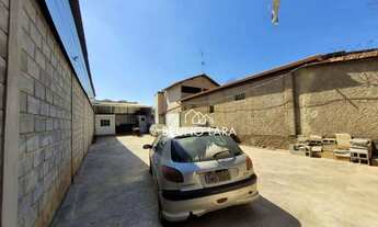 Imagem 4: Área disponível para locação no bairro Padre Eustáquio - Igarapé/MG