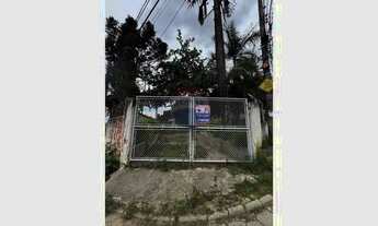 Imagem: Terreno de esquina de 1935 mts à venda