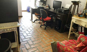 Imagem 2: Apartamento Elevador Rua Espírito Santo, 2quartos,sala,cozinha, banheiro, garagem,sacada