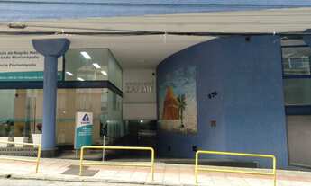 Imagem 3: Ampla sala no centro