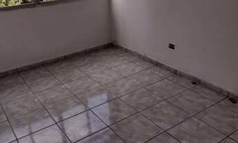 Imagem 4: Apartamento de andar no Conjunto Rondon - CIC
