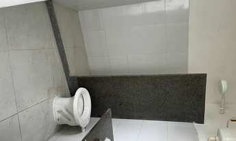 Imagem 6: Galpão próximo Av Marechal Campos, com 280M2, WC, piso industrial, pé direito 5 metros, OP