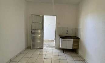 Imagem 5: Casa com 1 dormitório para alugar, 30 m² por R$ 650/mês - Jardim Ester Yolanda - São Paulo