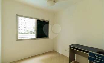 Imagem 6: APARTAMENTO COM 3 QUARTOS E 2 VAGAS A VENDA NO PRIMEIRO ANDAR