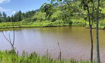 Imagem 3: Terreno pela metade do preço, com vista linda e cachoeira dentro - Jacareí - SP