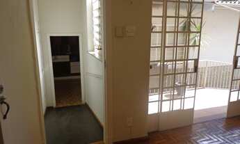 Imagem 5: Casa para Venda em Belo Horizonte, Santa Tereza, 3 dormitórios, 1 suíte, 1 banheiro, 2 vag