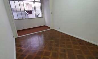 Imagem 2: Apartamento para aluguel possui 75 metros quadrados com 2 quartos em Tijuca - Rio de Janei