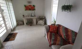 Imagem 5: Casa para venda tem 350 metros quadrados com 3 quartos e edicula