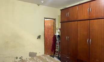 Imagem 7: Casa com barracão no fundo para venda no Jardim Progresso - Anápolis - GO