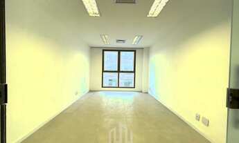 Imagem 2: Aluguel de Excelente sala comercial com 31m², no Condomínio Le Monde Office Barra da Tijuc