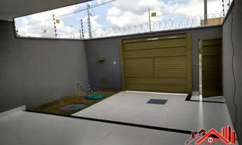 Imagem 2: Casa Nova com Ótimo Acabamento, 3 Suítes e Varanda Gourmet Ótima - St. Moinho dos Ventos