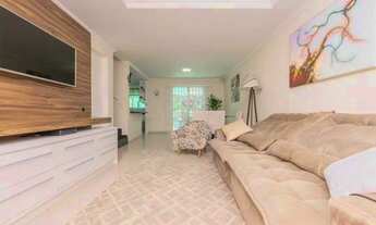 Imagem: Sobrado para venda tem 180 metros quadrados