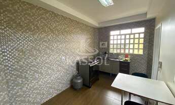 Imagem 4: Sobrado comercial. Próx. Muffatão, escola Michalina Kiçula,Adega Nostra Vamos