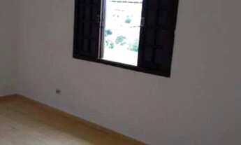 Imagem 5: Casa com 3 quartos 2 banheiros e garagem à venda