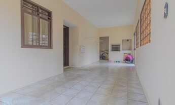 Imagem 2: Ampla casa de esquina no bairro Itoupavazinha com piscina