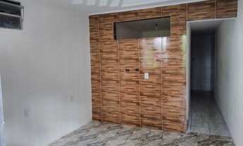 Imagem 6: VENDO UMA CASA Casa com 1 dormitório