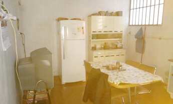 Imagem 2: Casa em realengo ampla, junto ao comércio