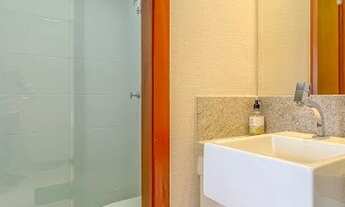 Imagem 5: 2 quartos* suíte* frente* sol da manhã* todo montado* duas vagas de garagem Cód: 21206 A