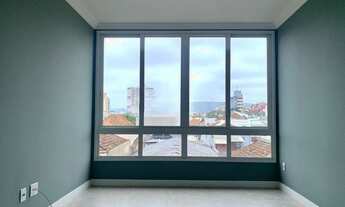 Imagem 4: Apartamento para venda possui 61 metros quadrados com 2 quartos em Santana - Porto Alegre