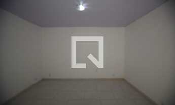 Imagem 2: Casa para Aluguel - Irajá, 2 Quartos, 52 m2