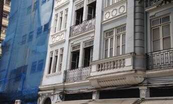 Imagem 2: Prédio comercial com 06 andares divididos em 600 m2 na Uruguaiana no centro do Rio de Jane