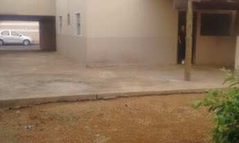 Imagem: Alugo casa em Araguari,atrás da igreja