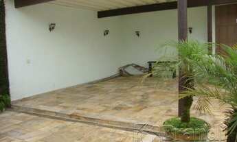 Imagem 2: Maravilhosa térrea com piscina.Terreno 16 x 35