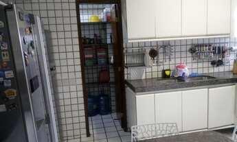 Imagem 4: Apartamento para aluguel e venda com 250 metros quadrados com 5 quartos