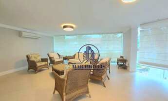 Imagem 2: Casa em condomínio fechado com 5 suítes, piscina, churrasqueira na praia de Pernambuco no