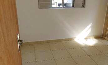 Imagem 3: Casa com 1 dormitório para alugar por R$ 500,00/mês - Jardim Roberto - Osasco/SP