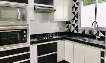 Imagem 2: Casa Modelo Carolina Ampliada com 2 Quartos, Sendo 1 Suíte com Banheira, Imóvel Rico em Pl