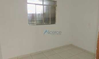 Imagem 5: Casa com 2 dormitórios para alugar, 51 m² por R$ 500,00/mês - Ipiranga - Juiz de Fora/MG