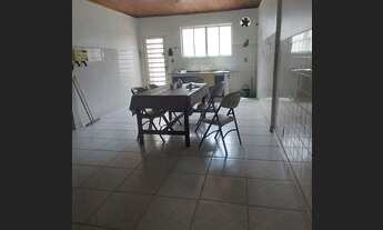 Imagem 4: Casa para aluguel possui 200 metros quadrados com 5 quartos em Cachoeirinha - Manaus - AM