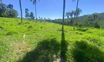 Imagem 2: 32L-Lote/Terreno para venda possui 1.000 metros quadrados em Jardim Disneylandia - Ibiúna