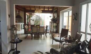 Imagem 2: Casa de condomínio, reformadíssima, na região do Alphaville Campinas