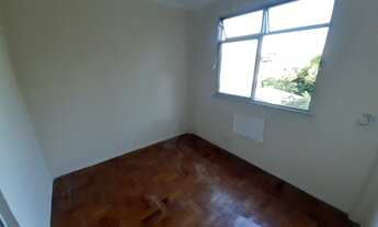 Imagem 5: Apartamento com 1 dormitório para alugar, 48 m² por R$ 750,00/mês - Praia da Bandeira - Ri