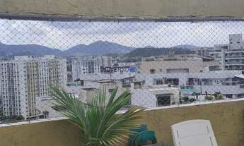 Imagem 3: Duplex para venda possui 140 metros quadrados com 3 quartos em Jacarepaguá - Rio de Janeir