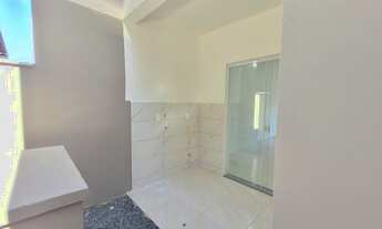 Imagem 4: Lindo sobrado com 2 dormitórios à venda em ótima localização no bairro Água Verde