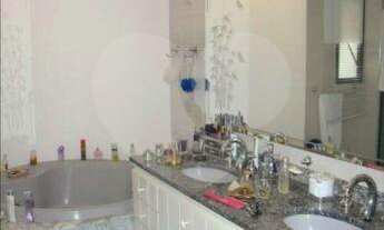 Imagem 5: Ótimo imóvel em Moema Pássaros - 200m², 3 vagas