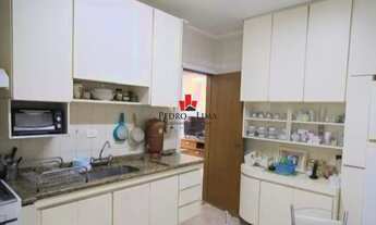 Imagem 5: Apartamento 2 Dormitórios na Água Rasa