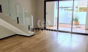 Imagem 3: Casa para comprar no bairro Hípica - Porto Alegre com 3 quartos