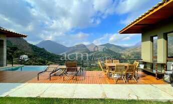 Imagem 2: Casa linear com linda vista, linear, em condomínio com fácil acesso. 4 suítes