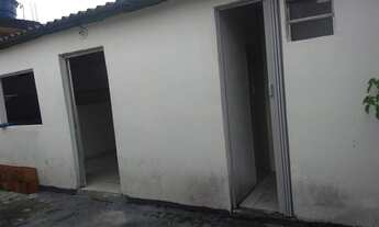 Imagem 4: Casa para aluguel possui 98 metros quadrados com 2 quartos em Flores - Manaus - AM