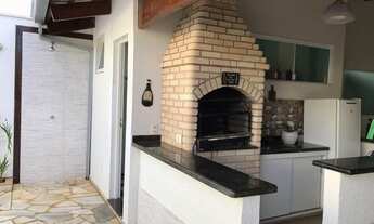 Imagem 2: Casa para venda com 300 metros quadrados com 4 quartos em Jardim Karaíba - Uberlândia - Mi