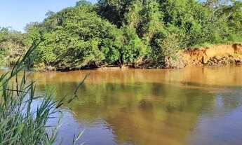 Imagem 5: Linda chácara à beira do rio 4 mil metros próxima a Baguari
