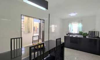 Imagem 2: VENDO CASA EM BARCELONA ENTRADA+PARCELAS!