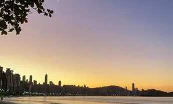 Imagem: Aluguel mensal beira mar